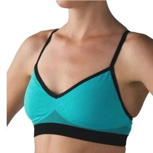 Hold Your Om II LuluLemon sports bra